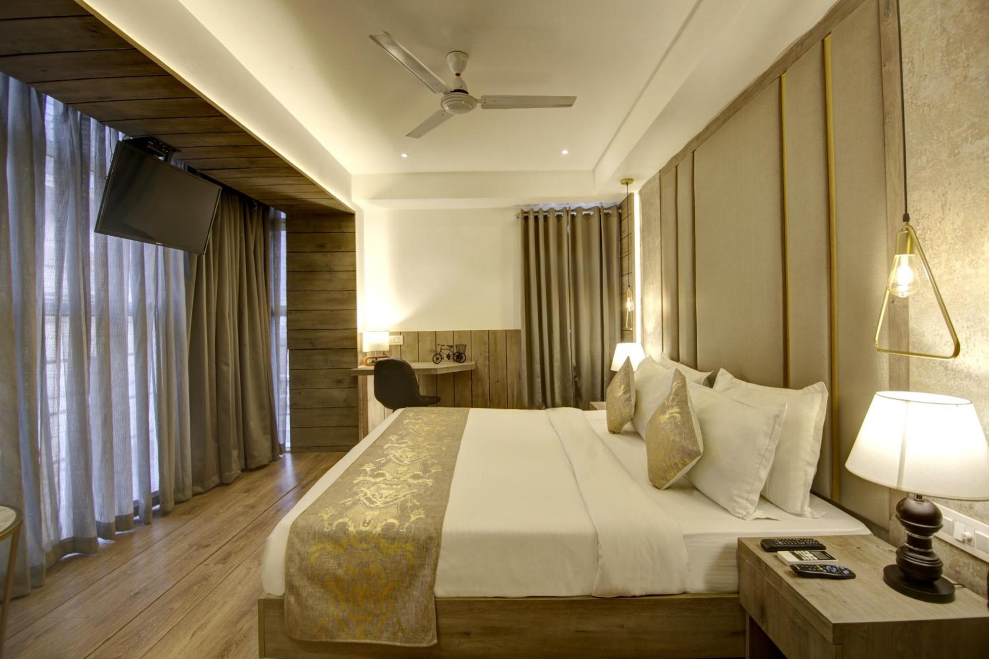 Hotel Town Pallace Inn Patel Nagar New Delhi מראה חיצוני תמונה