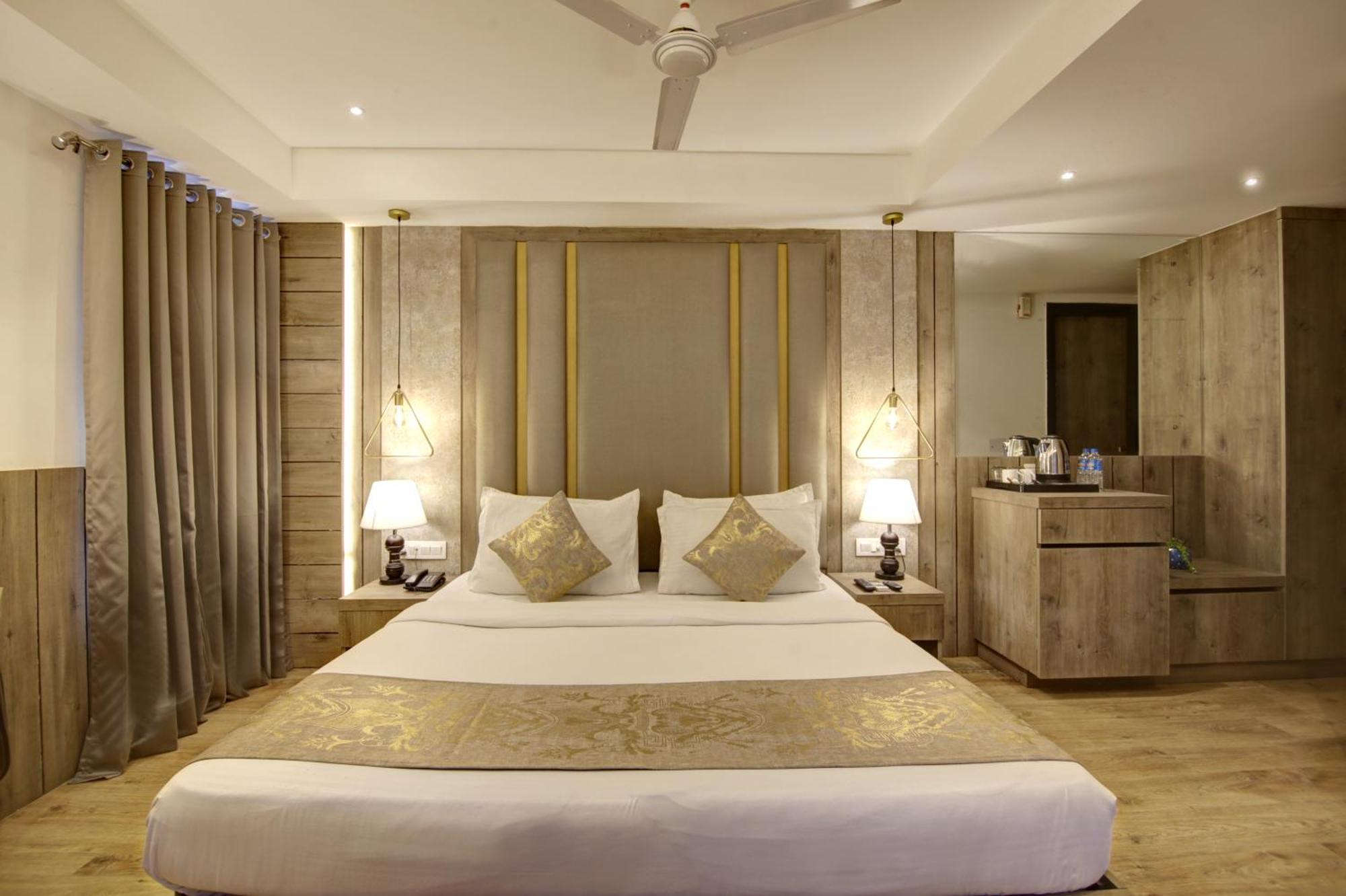 Hotel Town Pallace Inn Patel Nagar New Delhi מראה חיצוני תמונה