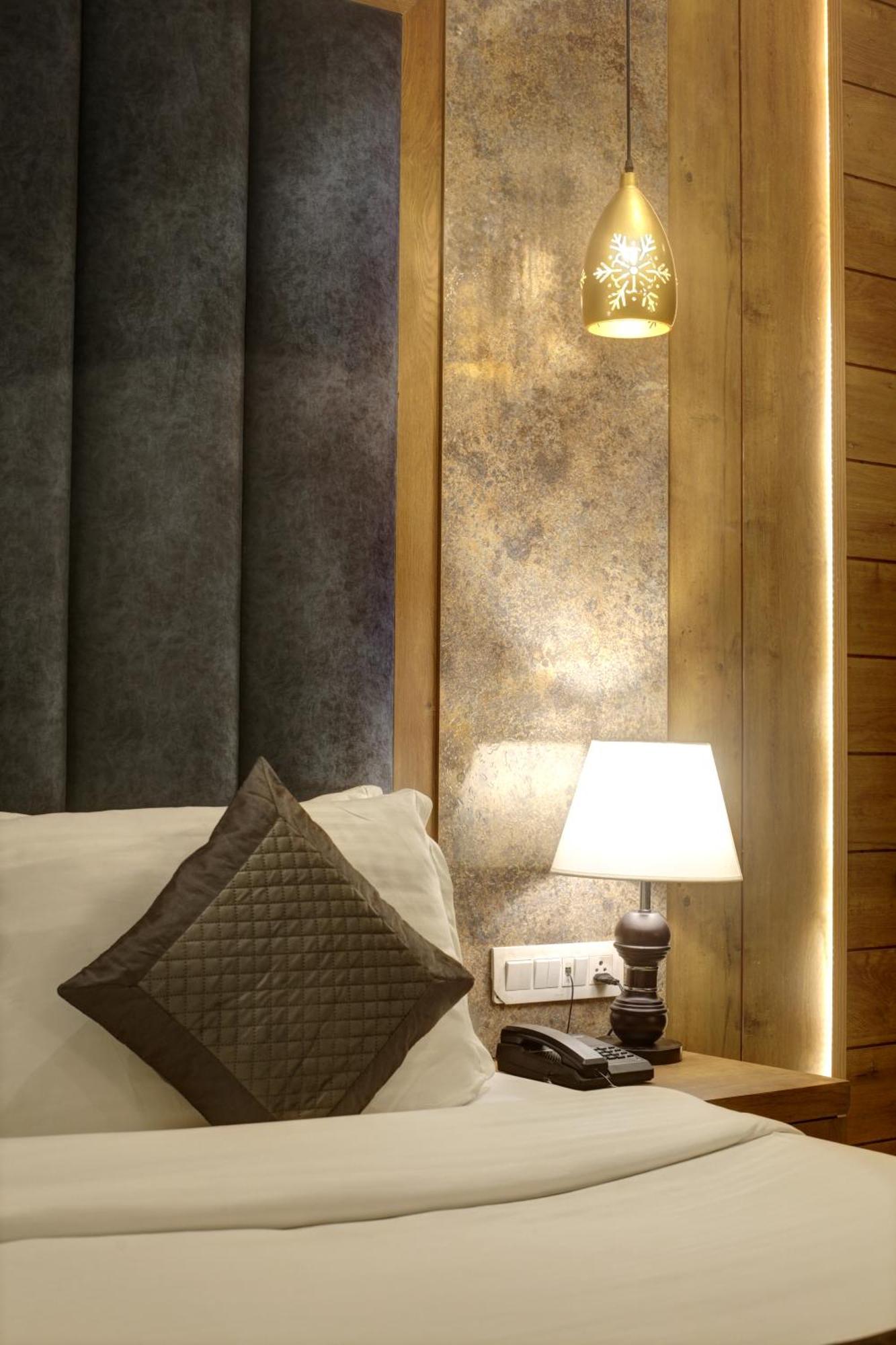 Hotel Town Pallace Inn Patel Nagar New Delhi מראה חיצוני תמונה