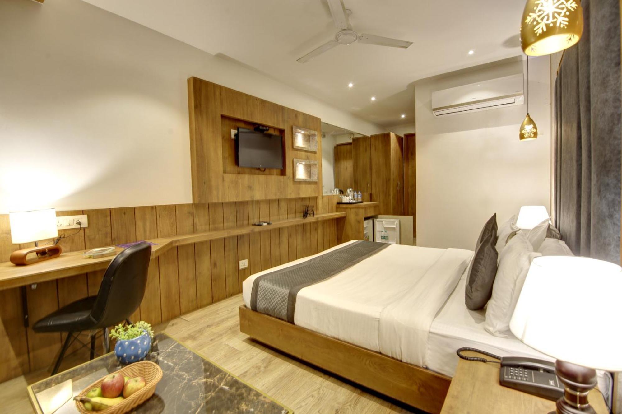 Hotel Town Pallace Inn Patel Nagar New Delhi מראה חיצוני תמונה