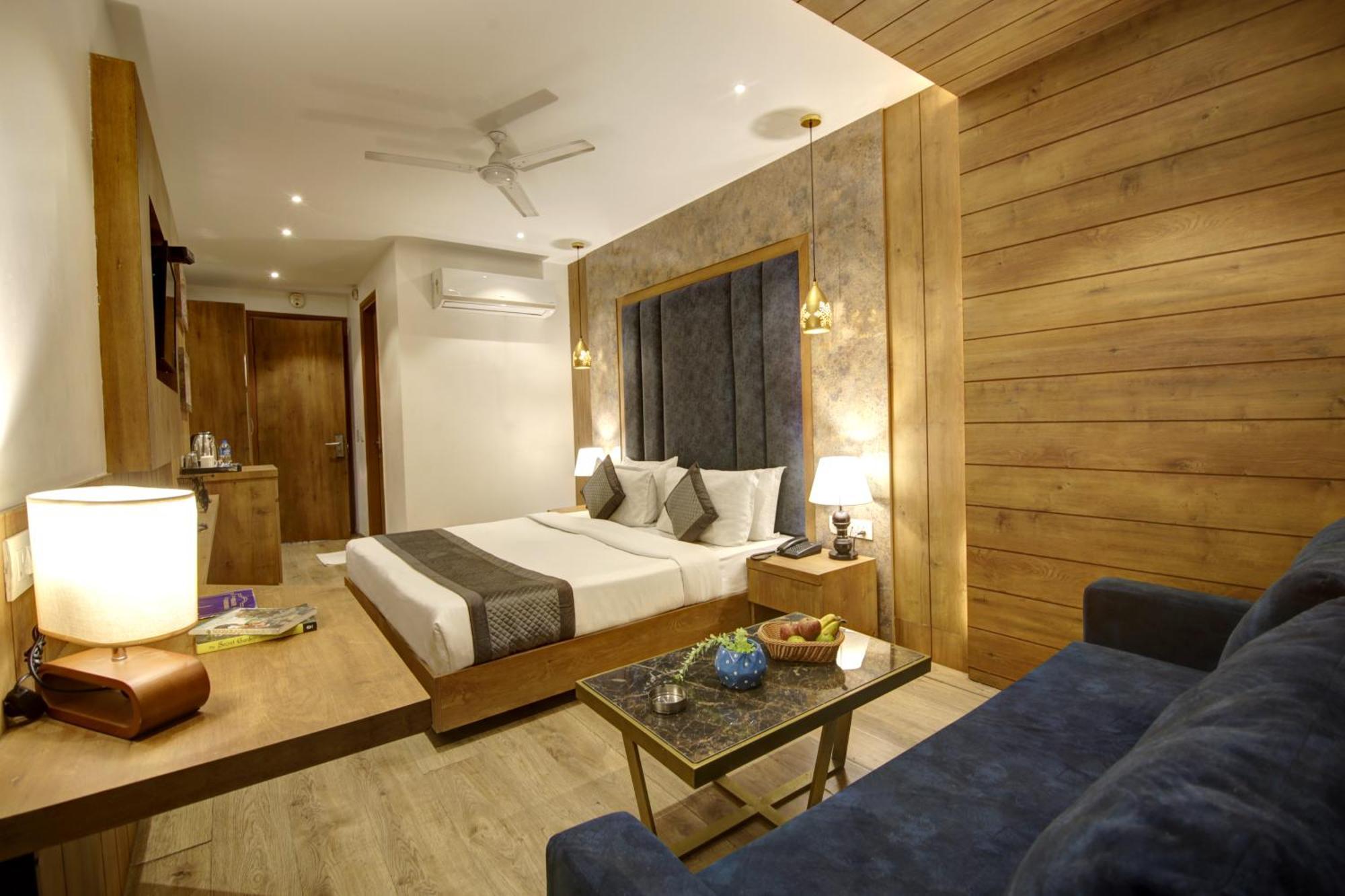Hotel Town Pallace Inn Patel Nagar New Delhi מראה חיצוני תמונה