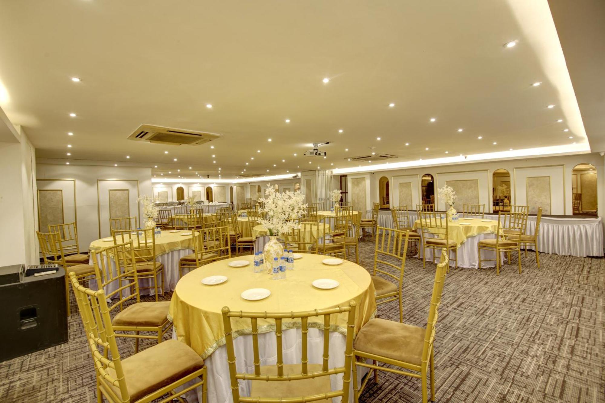 Hotel Town Pallace Inn Patel Nagar New Delhi מראה חיצוני תמונה