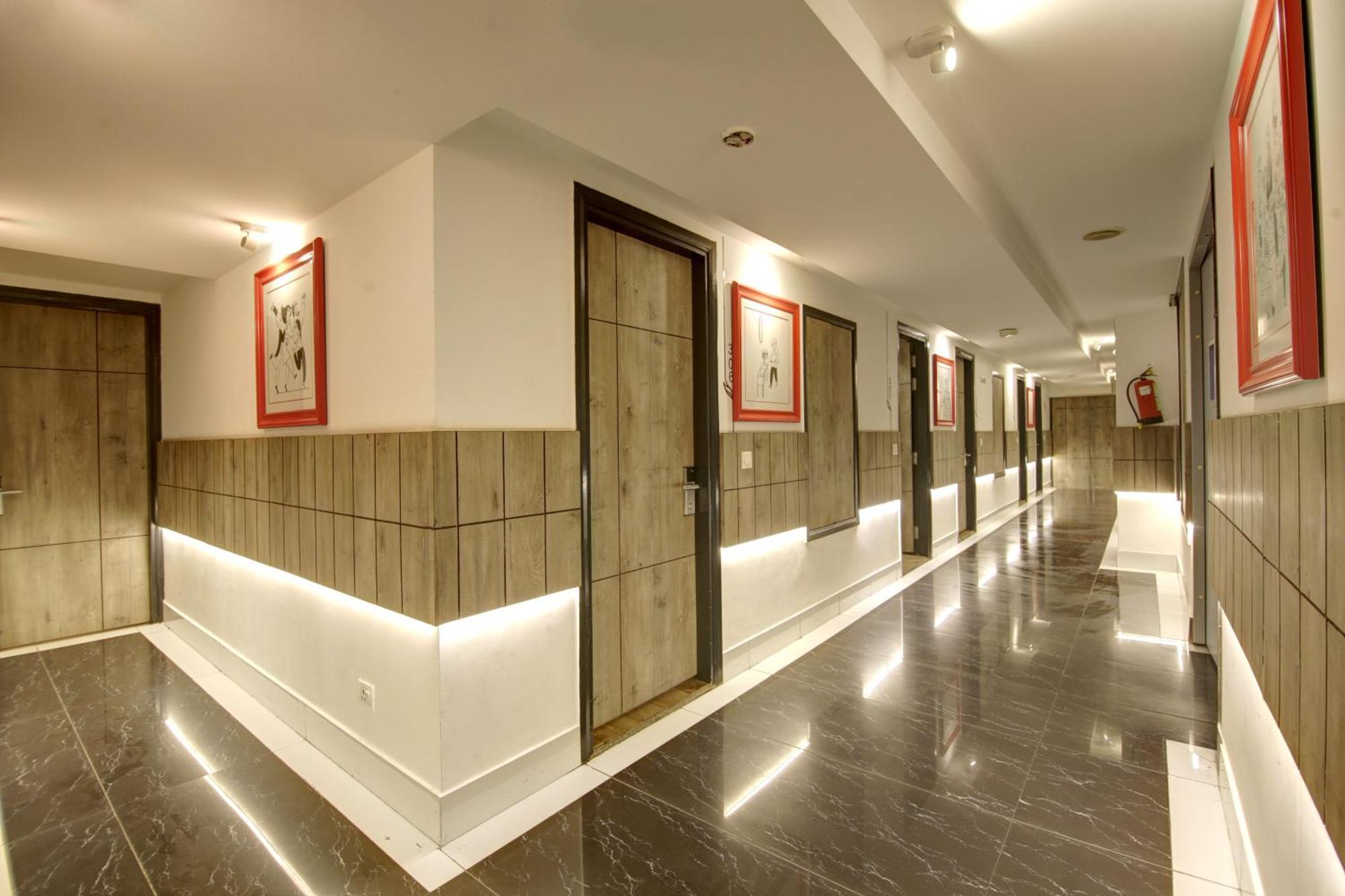 Hotel Town Pallace Inn Patel Nagar New Delhi מראה חיצוני תמונה
