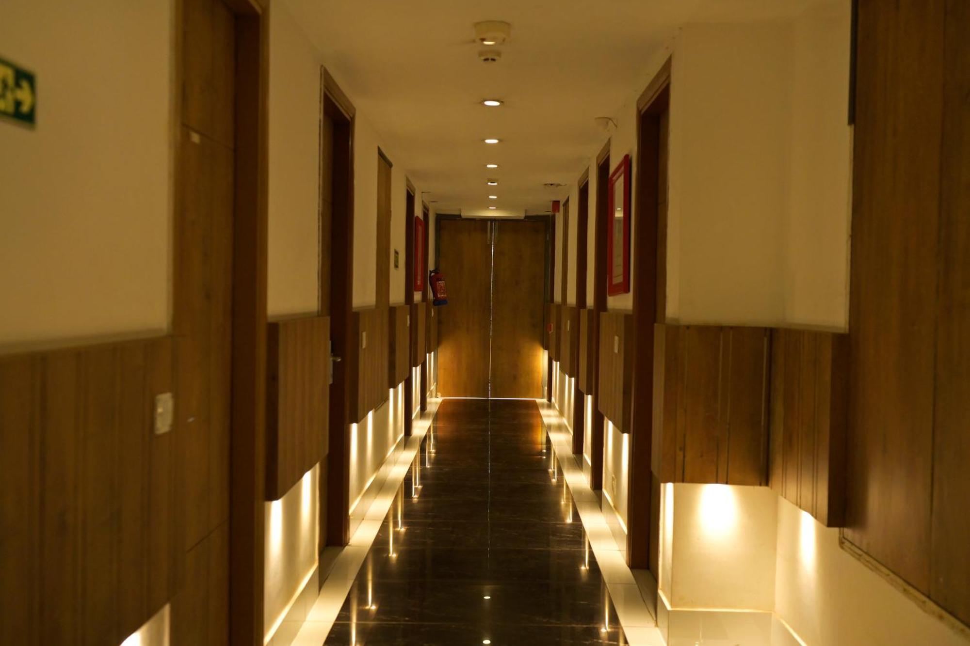 Hotel Town Pallace Inn Patel Nagar New Delhi מראה חיצוני תמונה
