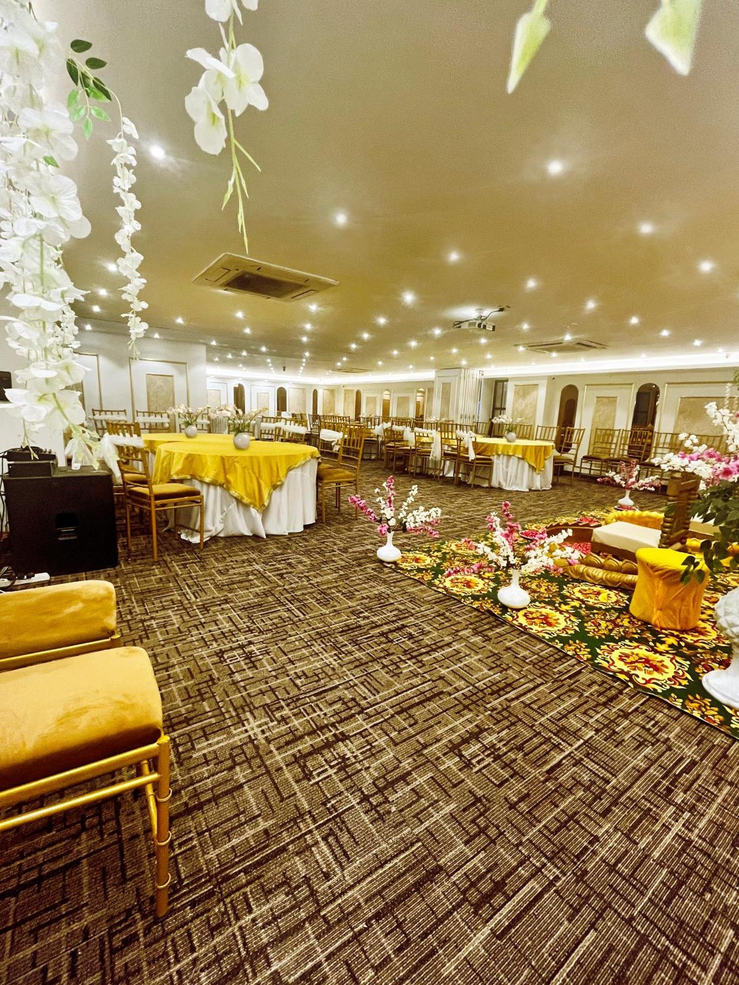 Hotel Town Pallace Inn Patel Nagar New Delhi מראה חיצוני תמונה